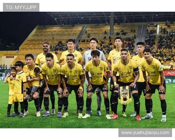 广州豹连场逆转引热议!黎兵:结果可喜但防守隐患需根治(3) 广州豹连场逆转引热议!黎兵:结果可喜但防守隐患需根治(3)